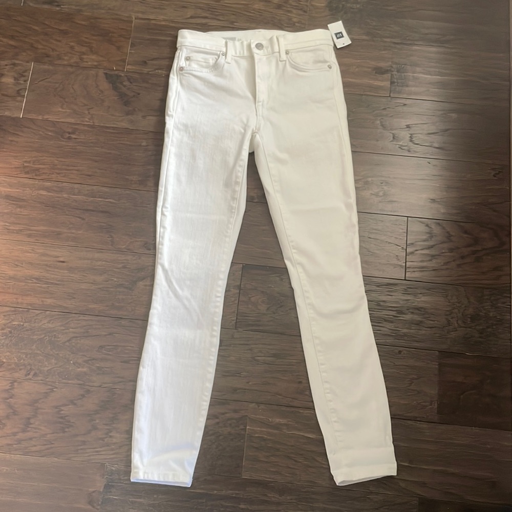 White Gap Jeans